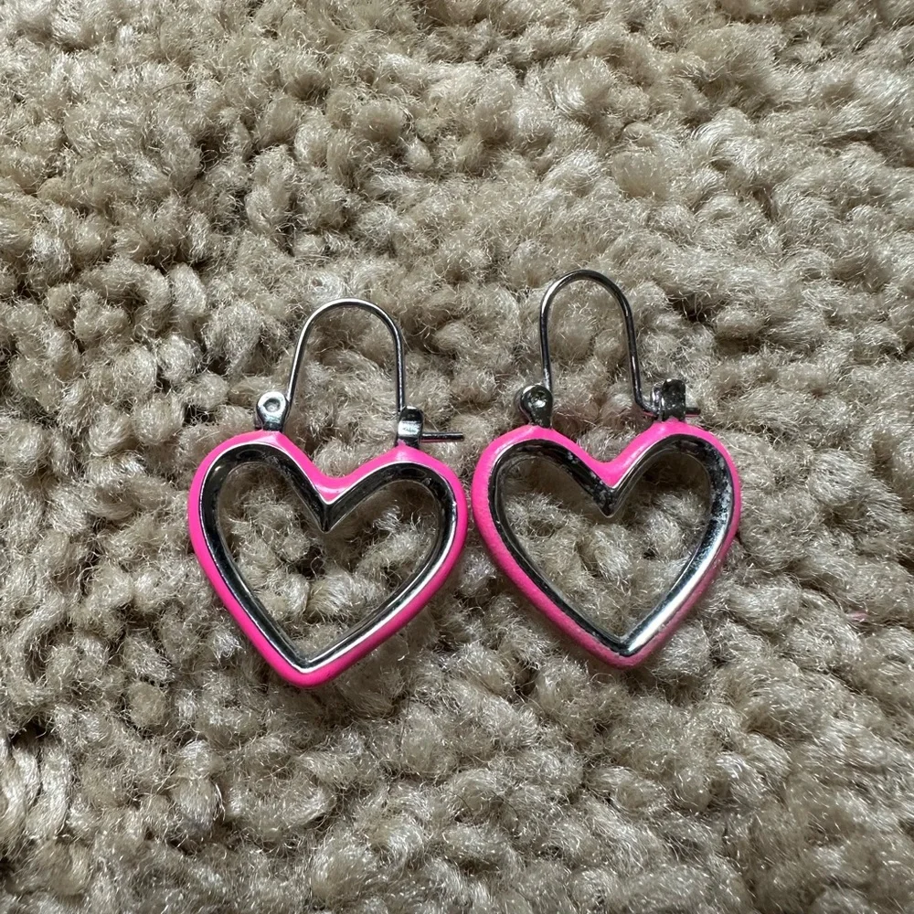 STERLING hot PINK heart earrings